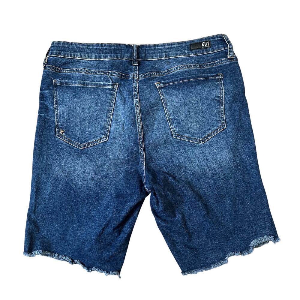 Kut from the Kloth Natalie Bermuda Shorts Women's 14 Medium Wash Raw Hem Denim - Picture 3 of 5